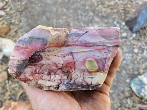 Mookaite rough.  MKR 302