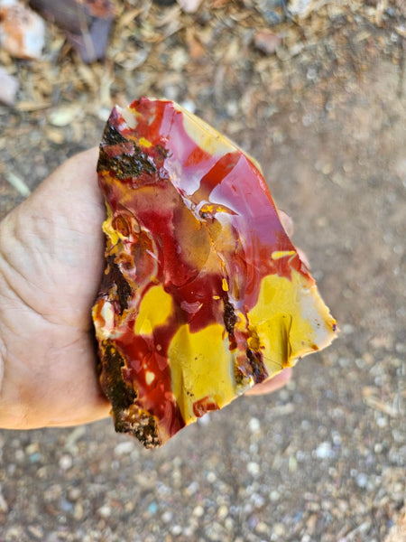 Mookaite rough.  MKR 303