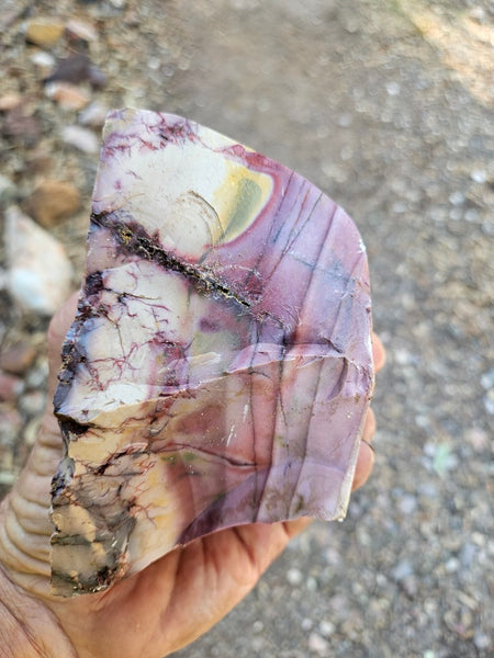 Mookaite rough.  MKR 306