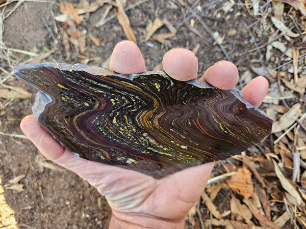 Polished Tiger Iron slab TI404