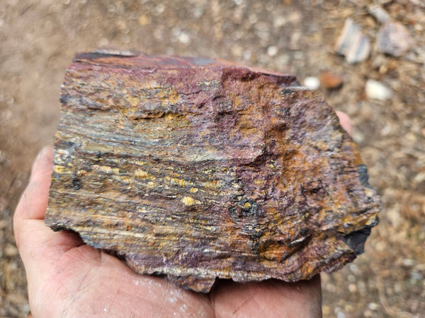 Tiger Iron rough rock TIR192