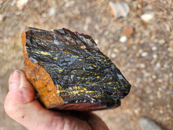Tiger Iron rough rock TIR192