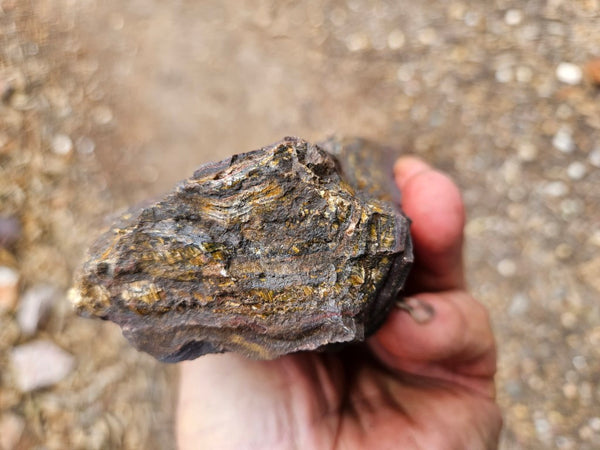 Tiger Iron rough rock TIR190