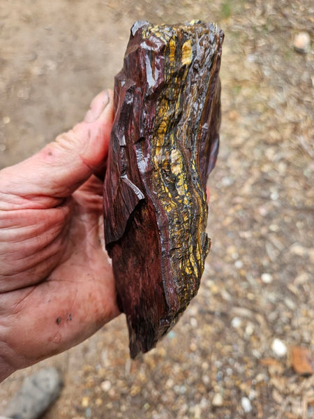Tiger Iron rough rock TIR190