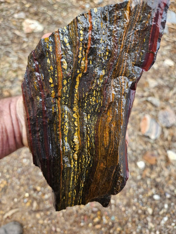 Tiger Iron rough rock TIR187