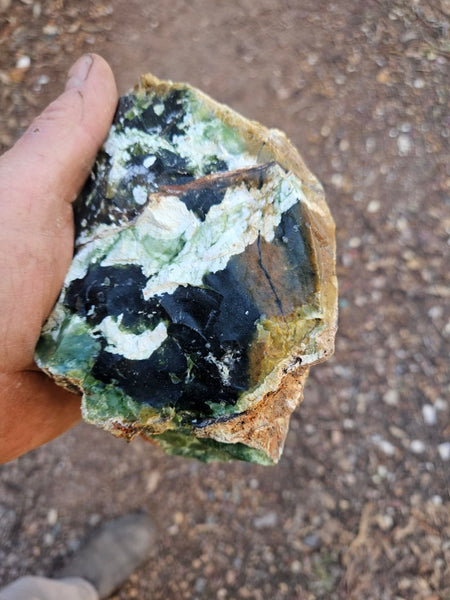 Rough Chrome Chalcedony CCR178