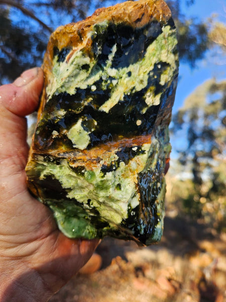 Rough Chrome Chalcedony CCR178