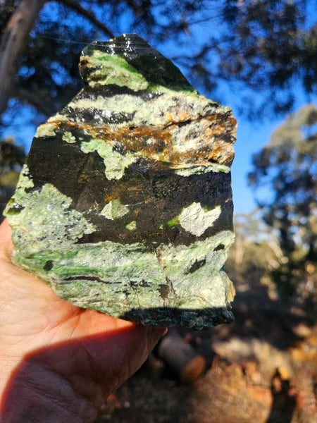 Rough Chrome Chalcedony CCR179
