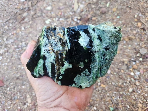 Rough Chrome Chalcedony CCR179