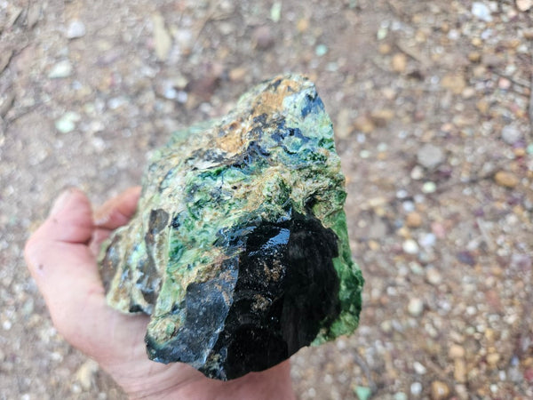 Rough Chrome Chalcedony CCR179
