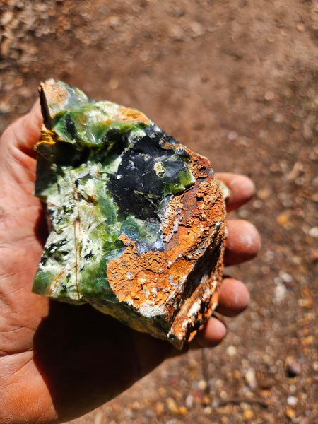 Rough Chrome Chalcedony CCR180