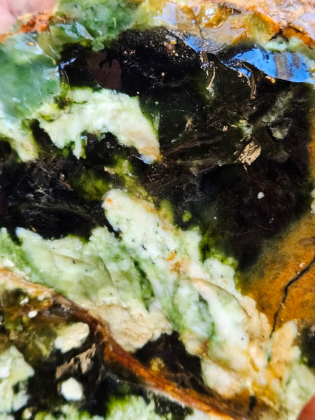 Rough Chrome Chalcedony CCR181