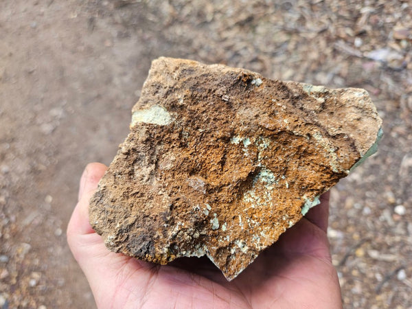 Lime magnesite rough.  LMR 132
