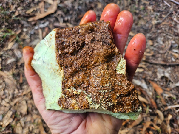 Lime magnesite rough.  LMR 133