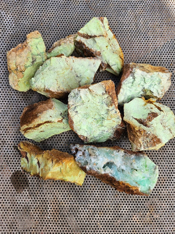 Lime magnesite rough.  LMR 136