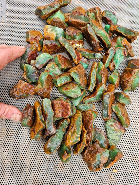 Chrysoprase rough.  CHR 218