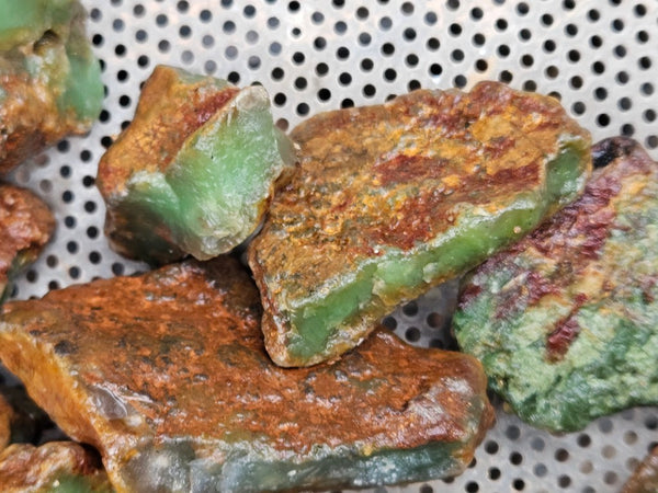 Chrysoprase rough.  CHR 218