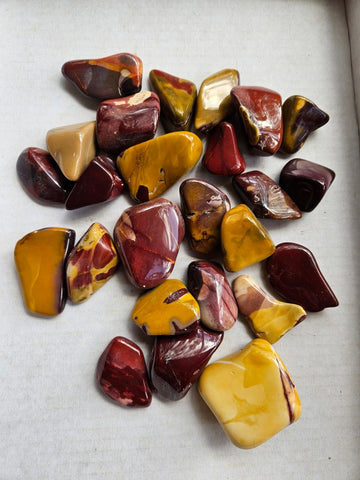 1 kg.Tumble Polished Mookaite MKT201