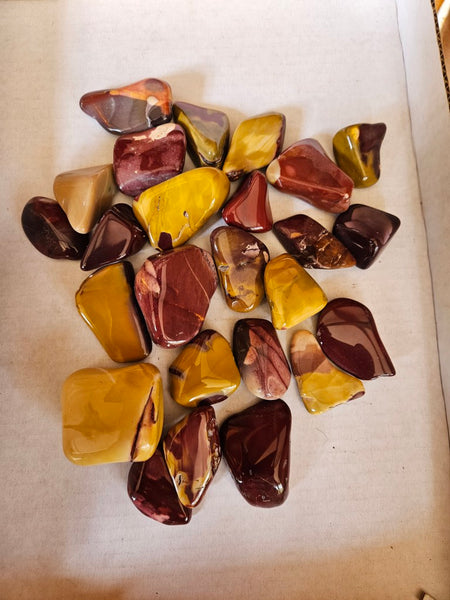 1 kg.Tumble Polished Mookaite MKT201