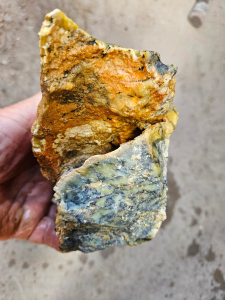 Dendritic Opal  rough.  DOR285