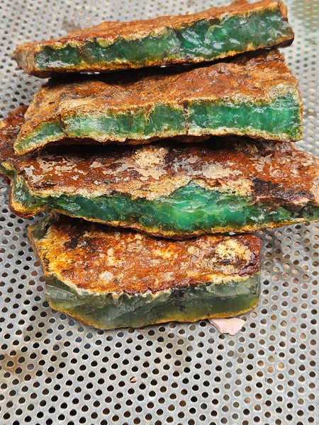 Chrysoprase rough.  CHR 221