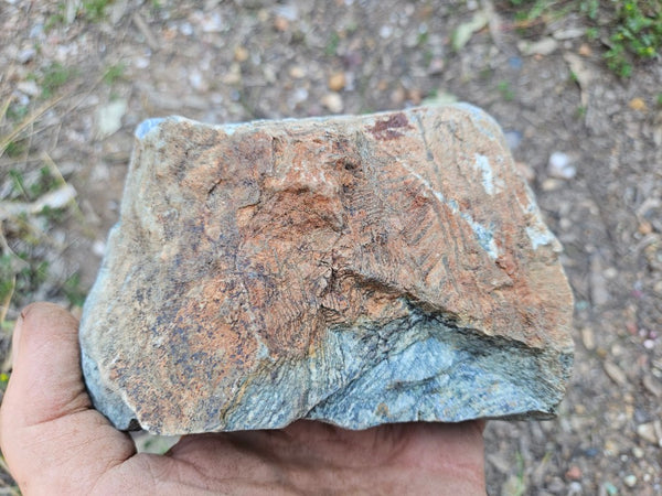Polished Komatiite KOM101