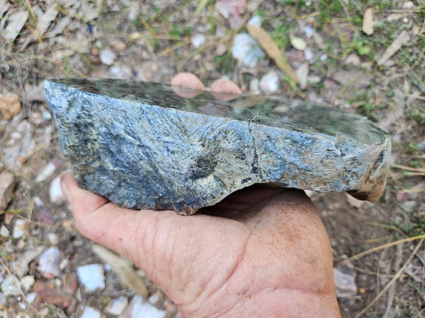 Polished Komatiite KOM102