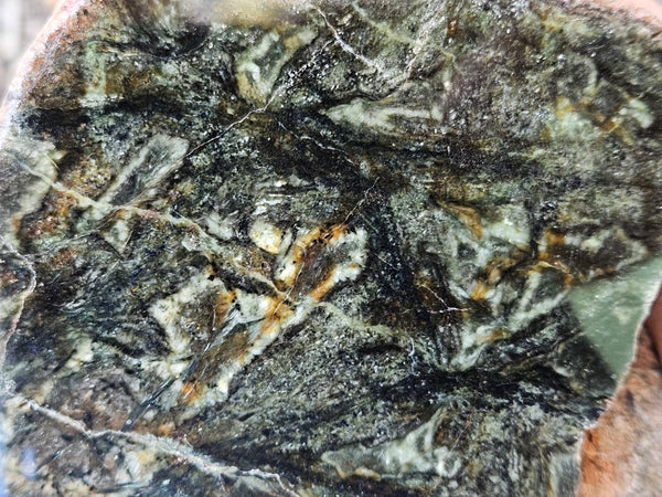 Polished Komatiite KOM103