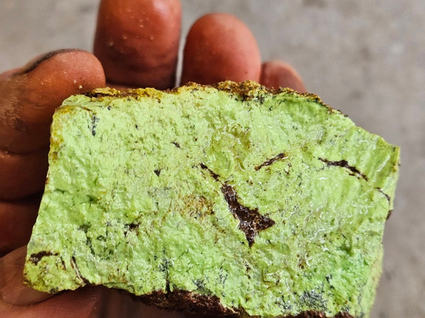 Lime magnesite rough.  LMR 139
