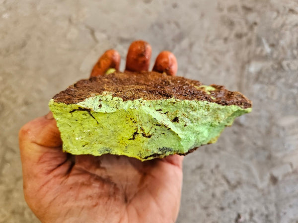 Lime magnesite rough.  LMR 140