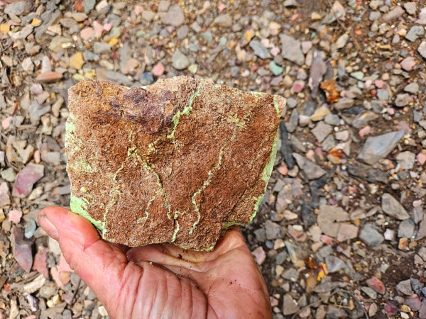 Lime magnesite rough.  LMR 138