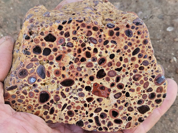 Polished Bauxite BAU138