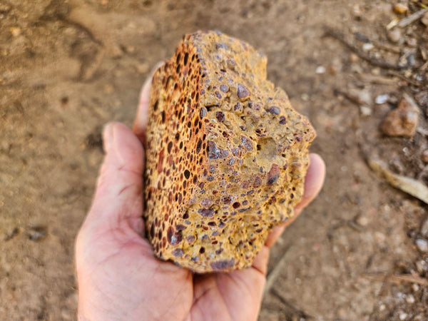 Polished Bauxite BAU138