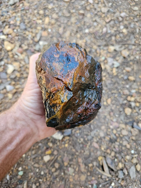 Marra Mamba Tiger Eye rough rock TER106