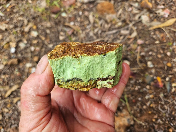 Lime magnesite rough.  LMR 141