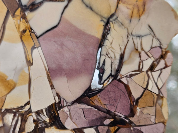 Polished Brecciated Mookaite slab BM351