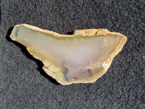 Chalcedony slab PC112