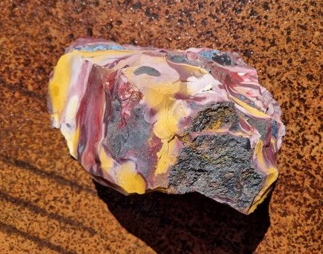 Mookaite rough.  MKR 184