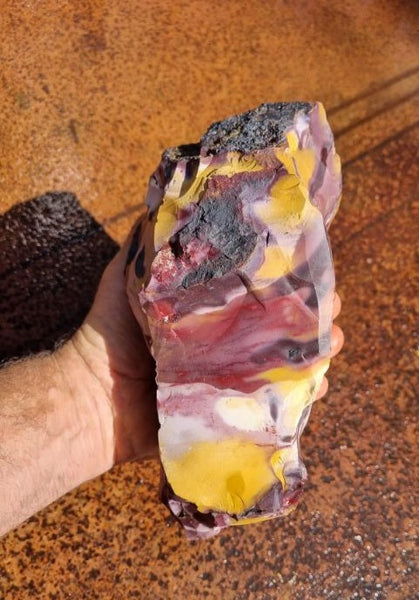 Mookaite rough.  MKR 184