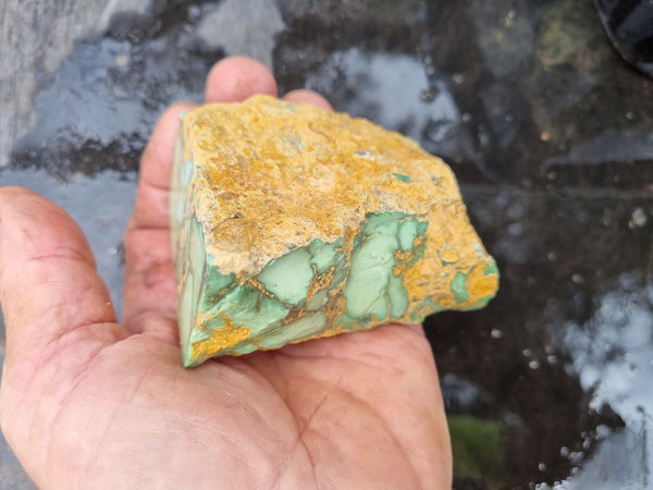 Variscite rough.  VR 377