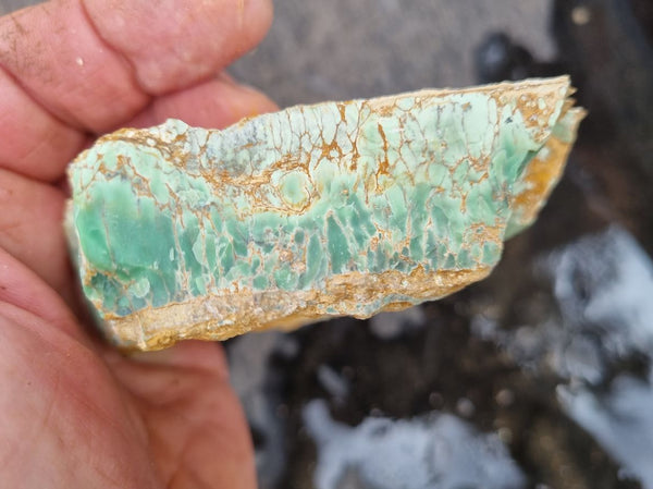 Variscite rough.  VR 378