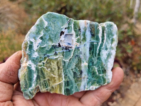 Polished Green Opal rock GREEN77