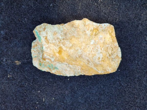 Variscite rough.  VR 392