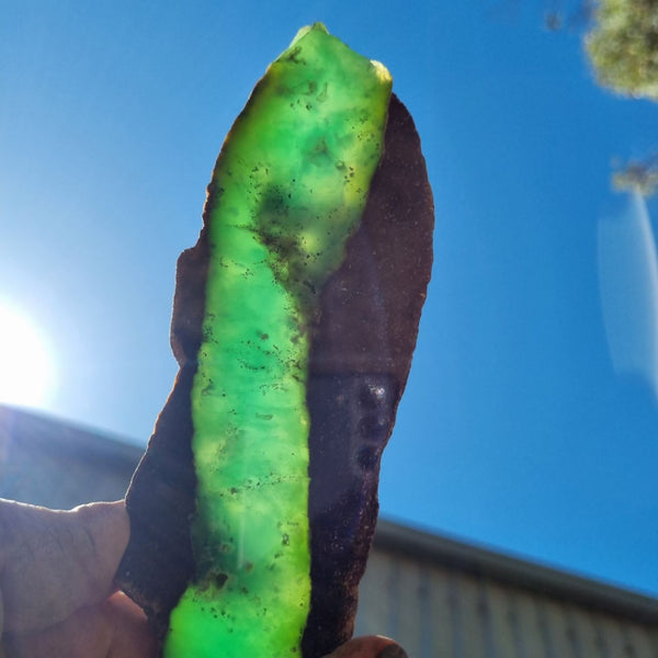 Polished Chrysoprase slab CH401