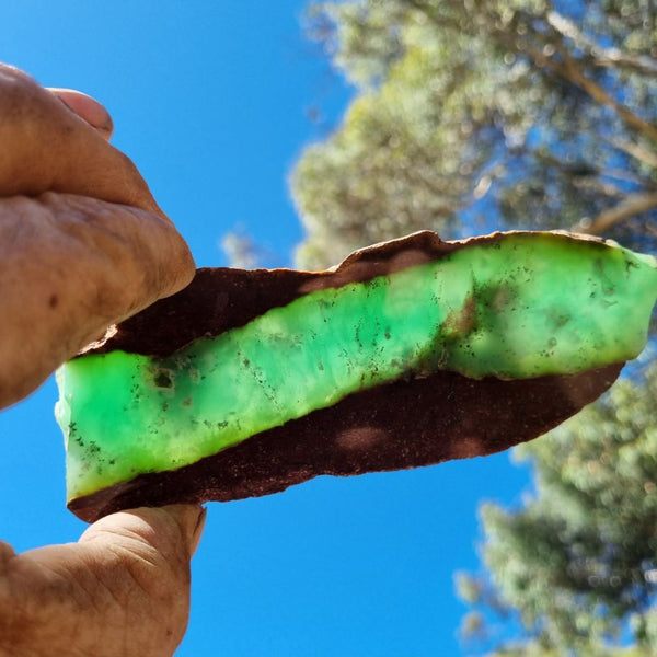 Polished Chrysoprase slab CH401