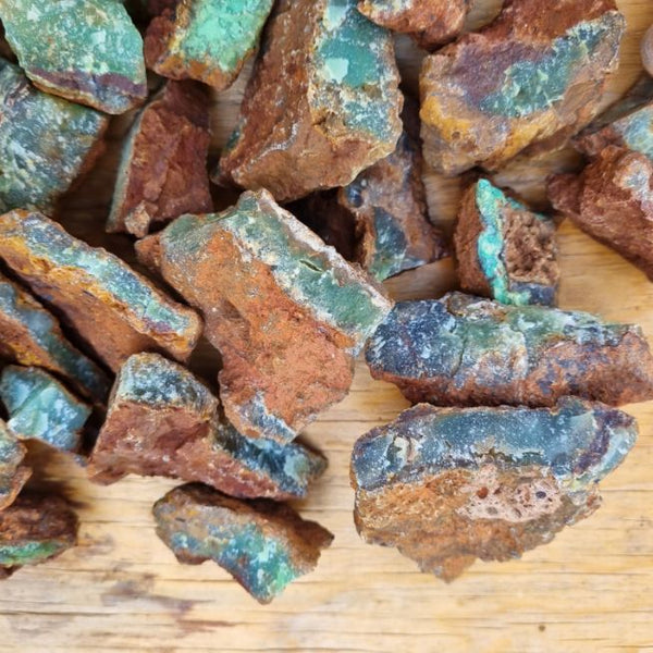 Chrysoprase rough.  CHR 157