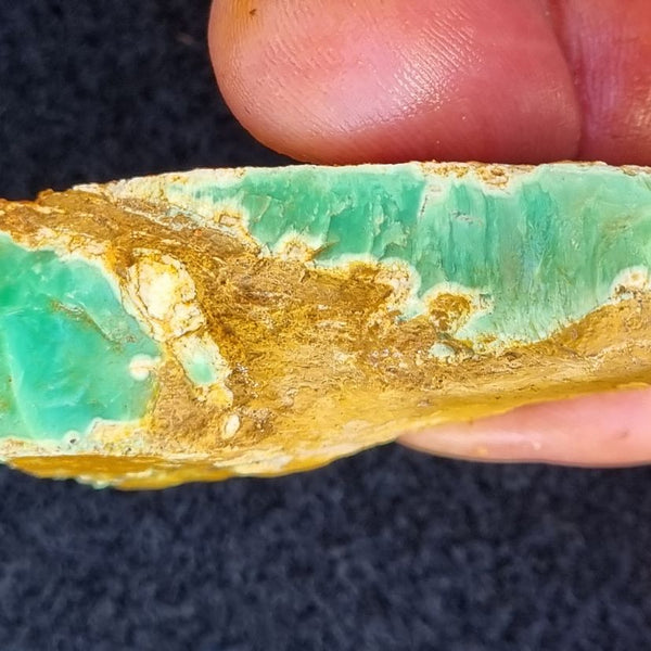 Variscite rough. VR422