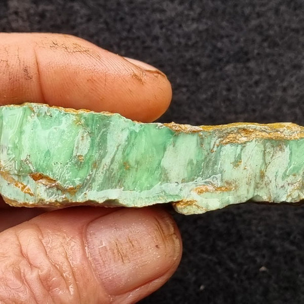 Variscite rough. VR426