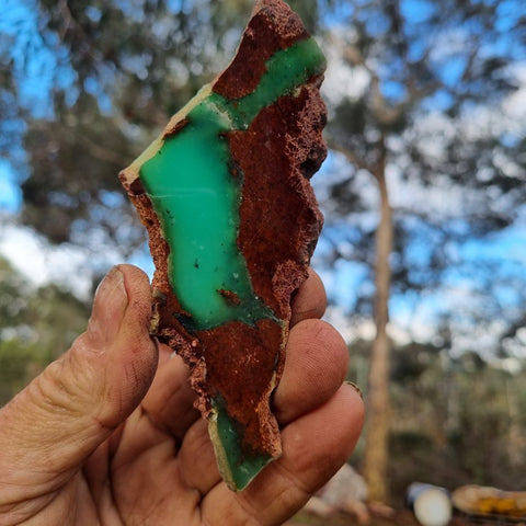 Polished Chrysoprase slab CH405