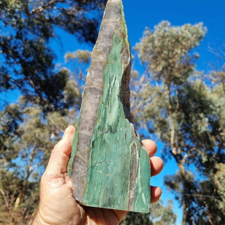 Polished Prase Rock Block PS233 – GemstoneGeeks.